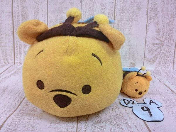プーさん　ツムツム ぬいぐるみ 2点　ミツバチ